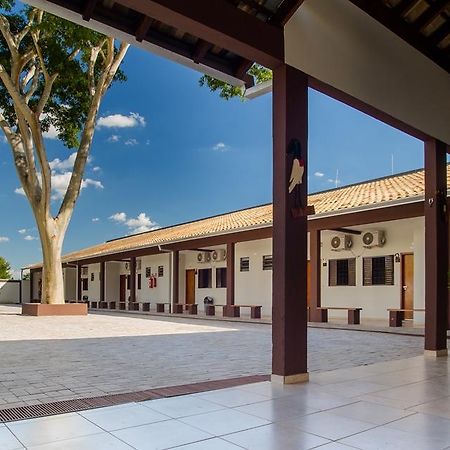 Joy House Pousada Бонито Экстерьер фото